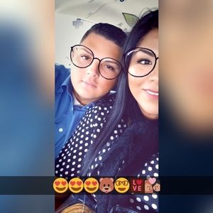 Meet your Posher, Raqel